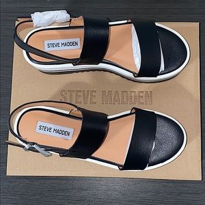 NWT Steve Madden Apollo Colorblock Platform Sandal